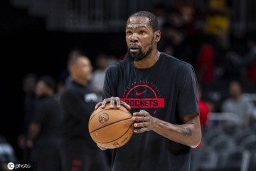 KD:我在太阳打中锋队友太矮 高端局中是灾难
