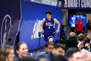 杨瀚森选秀行情终极预测 试训11队中哪家最靠谱？