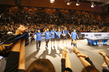 德甲焦点战,萨尔布吕肯主场险胜“领头羊”,德国inne联动本土俱乐部开展球迷互动