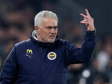 0欧冠+5000万大笑话!穆帅成垫脚石,卸磨杀驴让谁现原形?