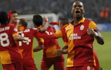 欧冠:加拉塔萨雷对阵利物浦,实力对比与前景展望