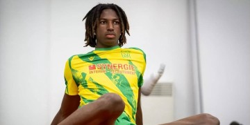 17岁法甲天才中卫成热门抢夺对象,巴萨竞逐6强豪门