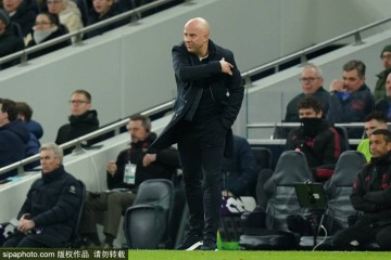 科纳特与基耶萨:在阿森纳战斗后的搞怪瞬间背后的未来迷雾