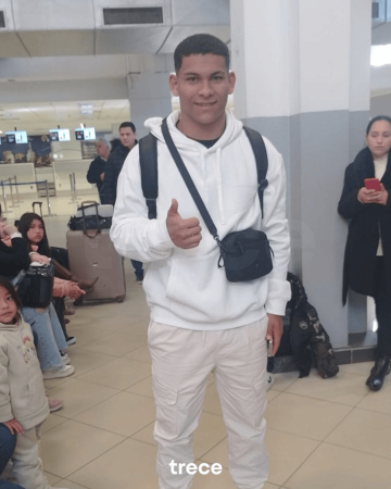 曼联700万新援飞赴英格兰!拒绝出租锻炼,豪言季前赛就大杀四方