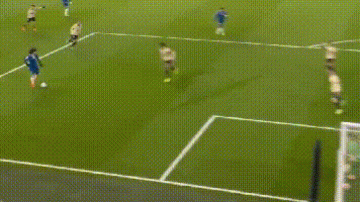 一场0-3!让巴萨看清现实:前5轮才7分+对2豪门全败,争前八无望