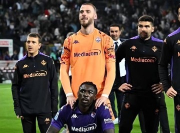 赛季初一塌糊涂，现在闯入欧战八强，保级区球队扛起意甲欧战旗帜