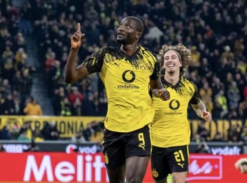 德甲冠军悬念再起，多特缩小与拜仁分差