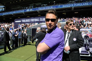 队报:3.3万球迷!图卢兹vs巴黎圣日耳曼的第3轮法甲联赛球票售罄