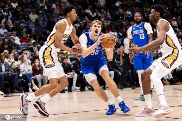 威廉森27分马绍尔空砍32分 鹈鹕胜独行侠