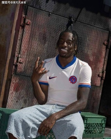 阿森纳三箭齐发加速引援：大中锋逼宫支持塔帅，蓝军边锋几乎敲定