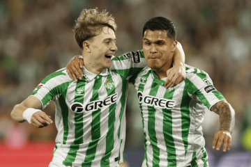 10月18日!西甲!比利亚雷VS贝蒂斯!马竞VS奥萨苏纳!赛前前瞻分析!